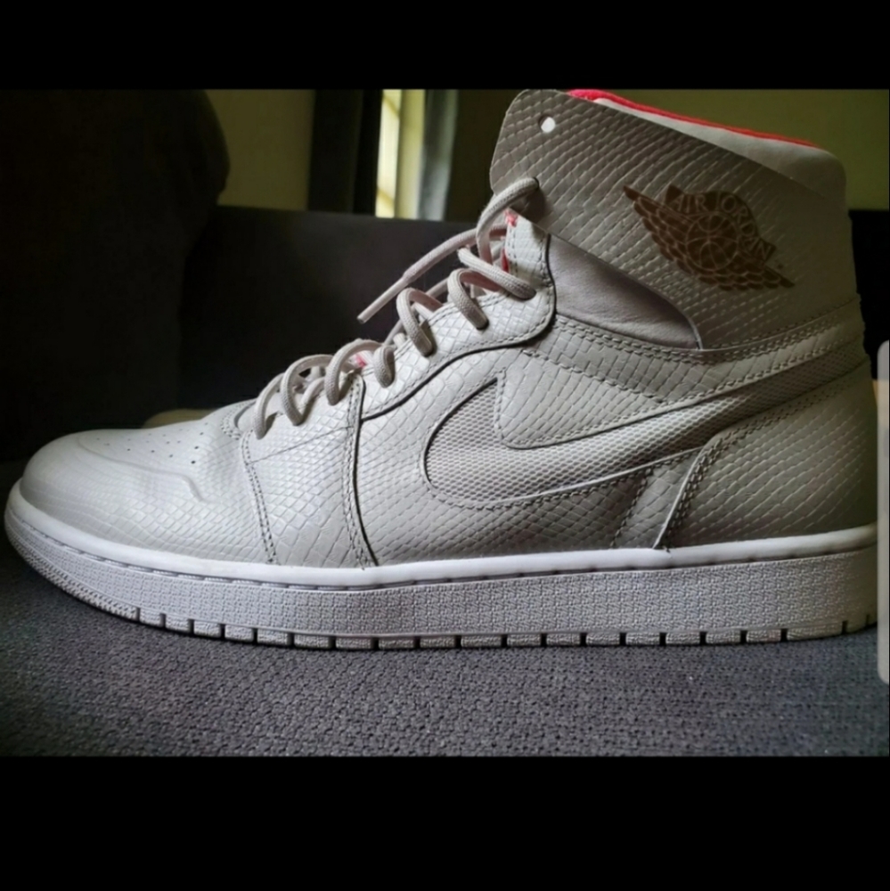 Nike shoes for Bigpaw